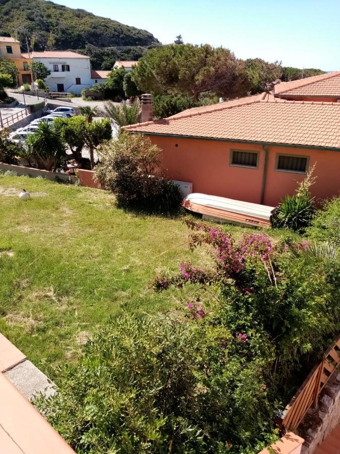 Casa Beppa Appartement Pomonte Buitenkant foto