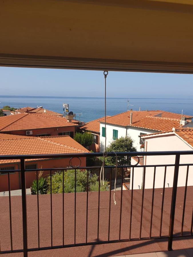 Casa Beppa Appartement Pomonte Buitenkant foto